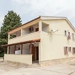 Pensjonat Antonella Premantura