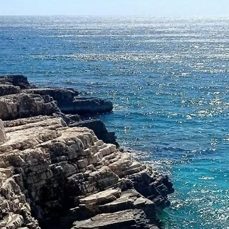 Konukevi Antonella 3*