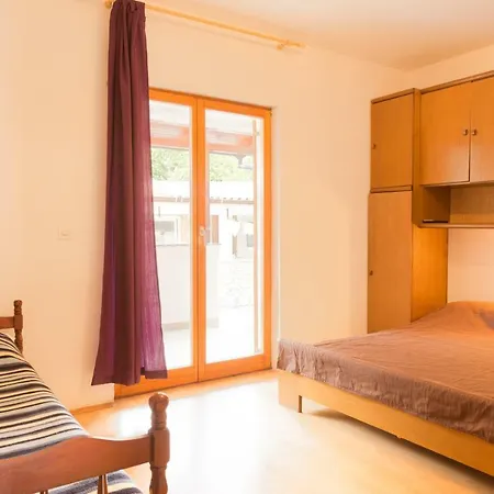 ゲストハウス Antonella 3*