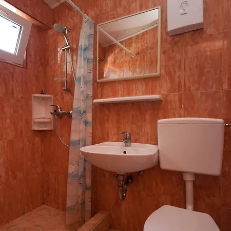 ゲストハウス Antonella 3*