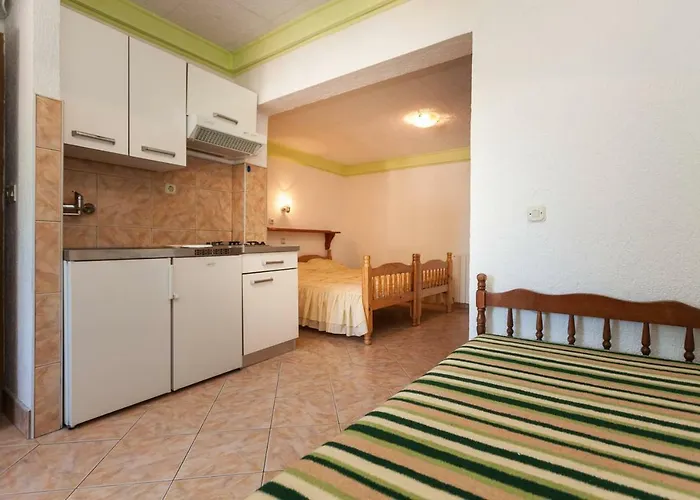 Gostinjska kuća Antonella 3*